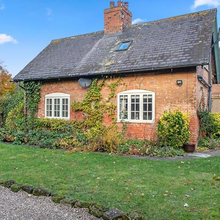 Beautiful 2 Bedroom Cottage In Oxton Oxton  Exterior foto