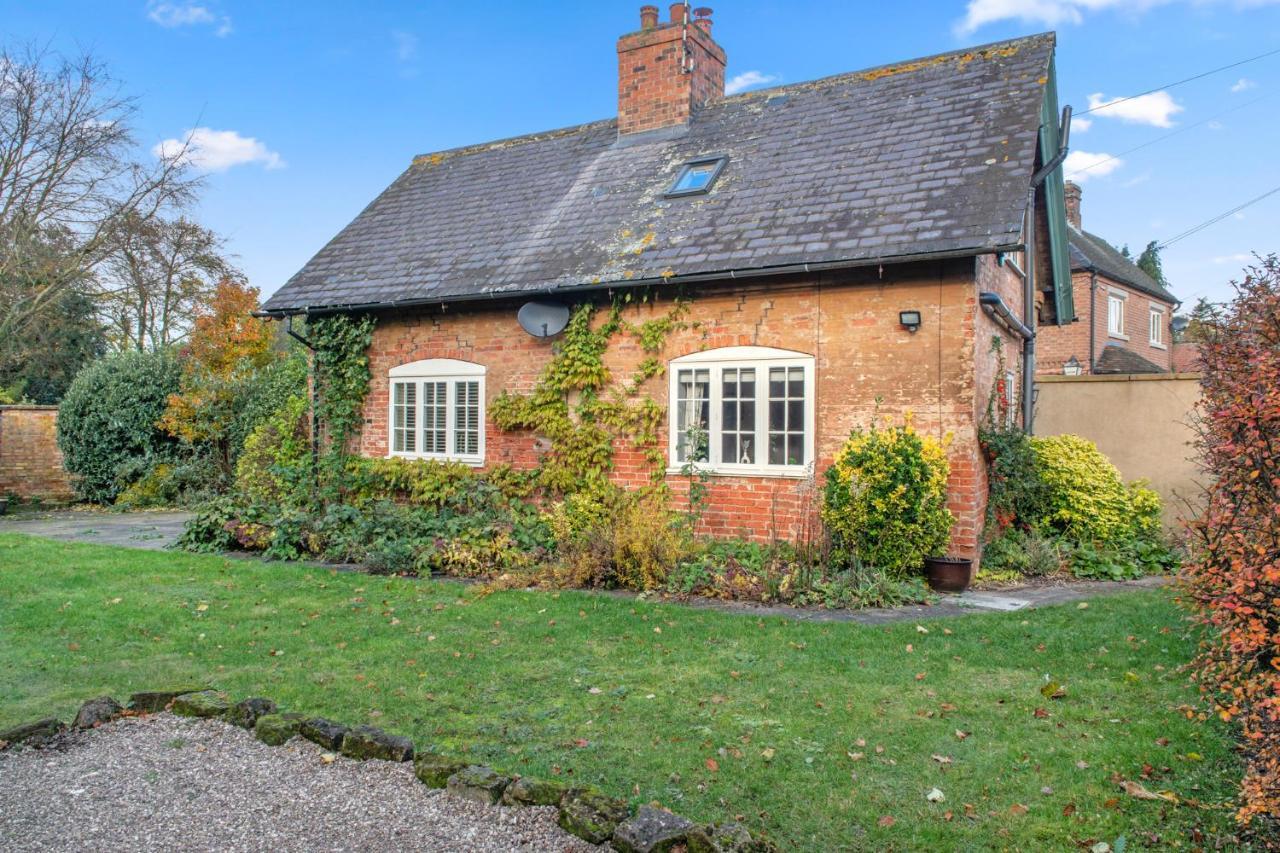Beautiful 2 Bedroom Cottage In Oxton Oxton  Exterior foto
