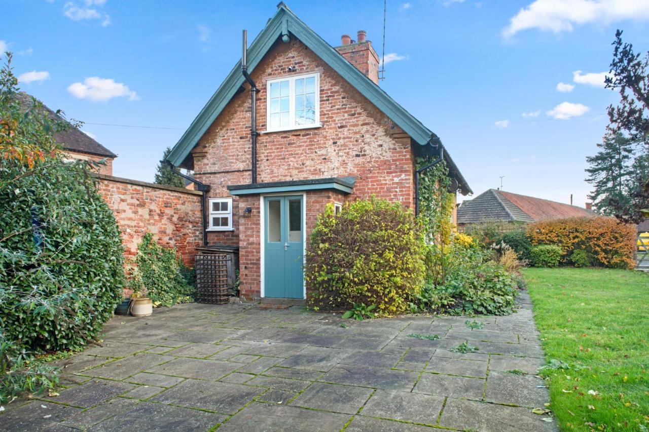 Beautiful 2 Bedroom Cottage In Oxton Oxton  Exterior foto